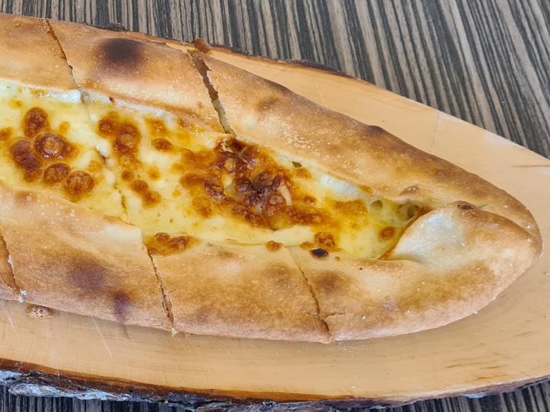 Pide Käse